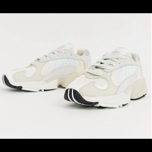 Adidas Falcon Sneakers